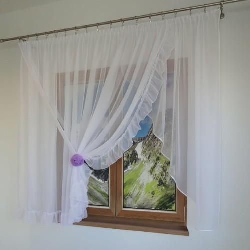 Żaneta - firana z falbanami 360 x 160 cm wzór 1 .jpeg